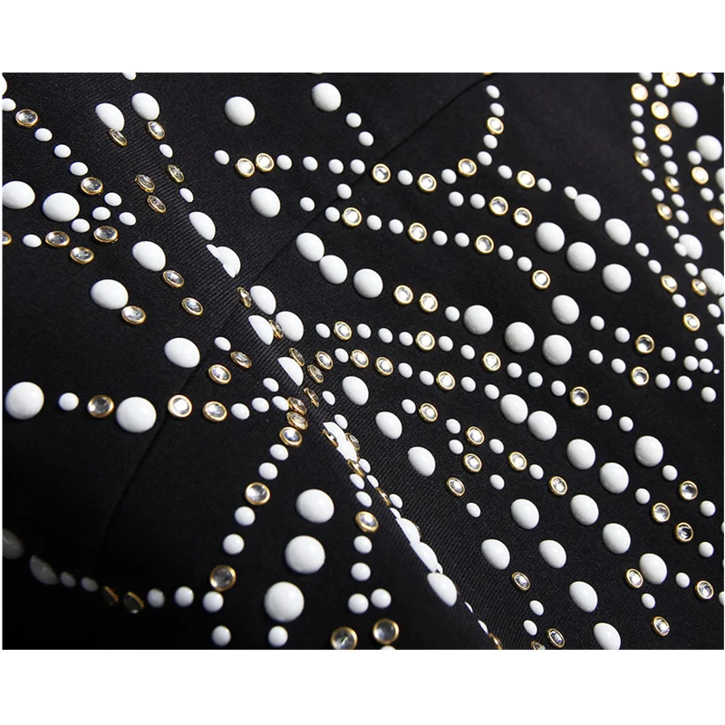 Женская короткая осенняя куртка с воротником-стойкой двубортная винтажная в