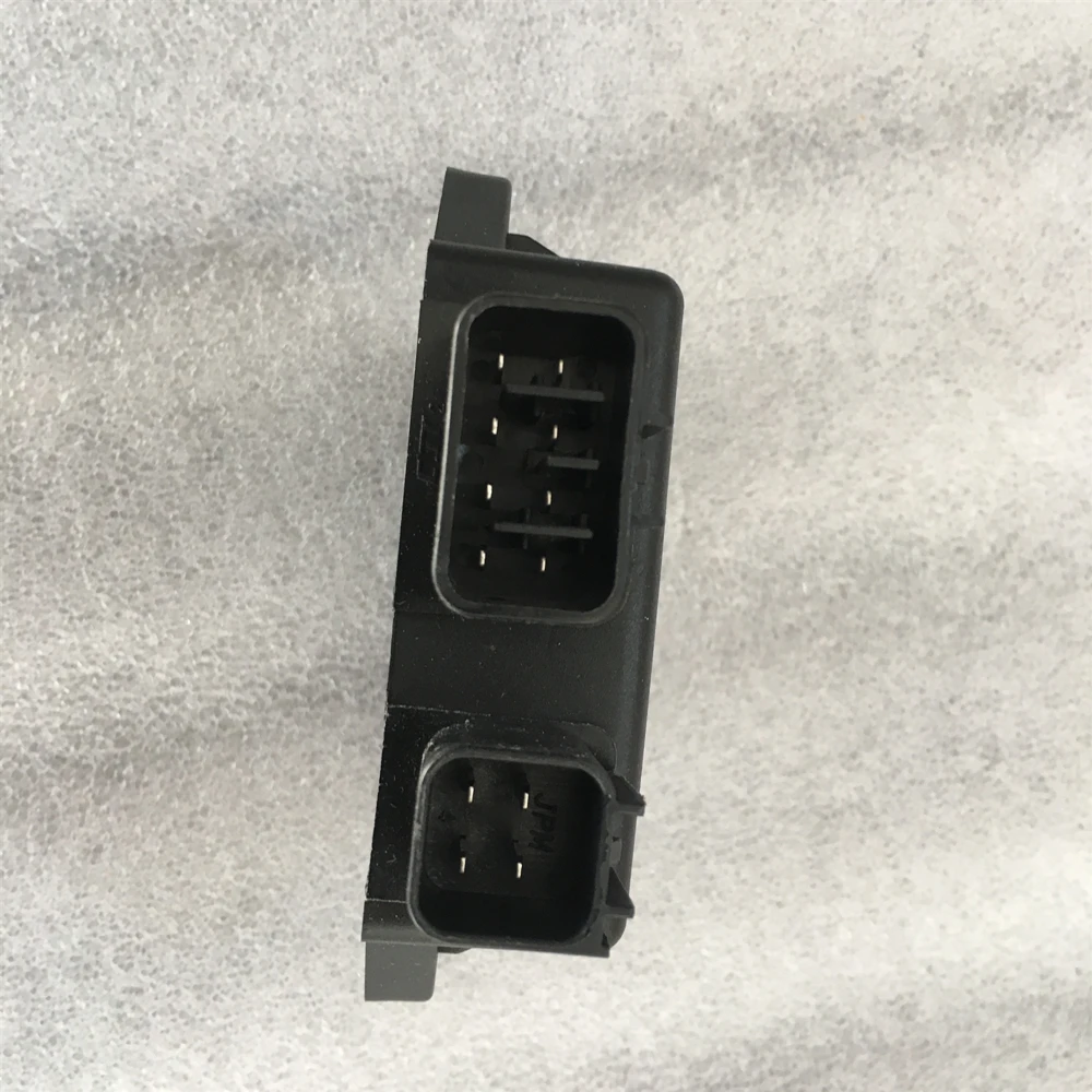 

CDI Ignition Box Module For Yamaha Outboard 40HP E40 40,6F6-85540-00