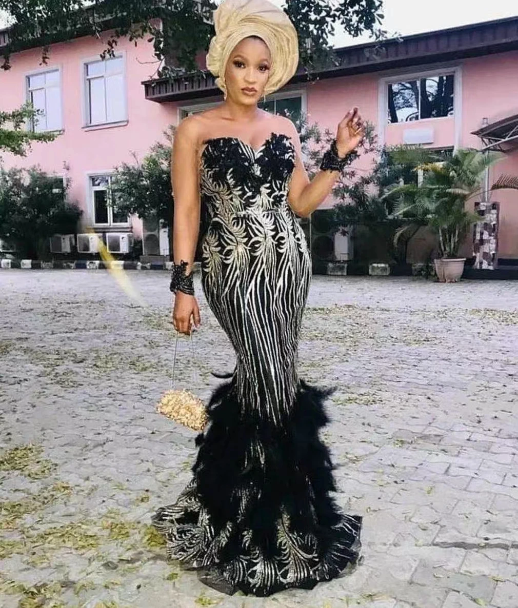 

Linda Sequins Embroidery Lace Fabric Heavy Nigerian 2021 Burgundy Emerald Balck Color Wedding High Quality With Feather Sequin