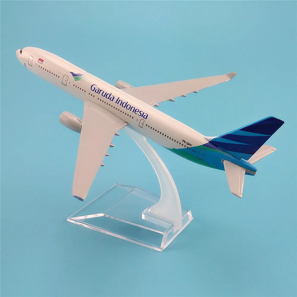 16 см металлическая модель воздушного самолета Garuda Indonesia Airbus 330 A330 Airways с