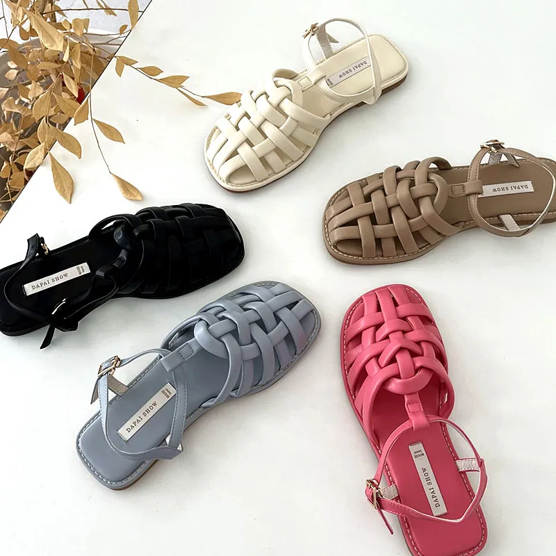 

Модные женские босоножки, мода 2021, новинка весны, женские удобные повседневные брендовые дизайнерские сандалии, женская обувь с переплетен...