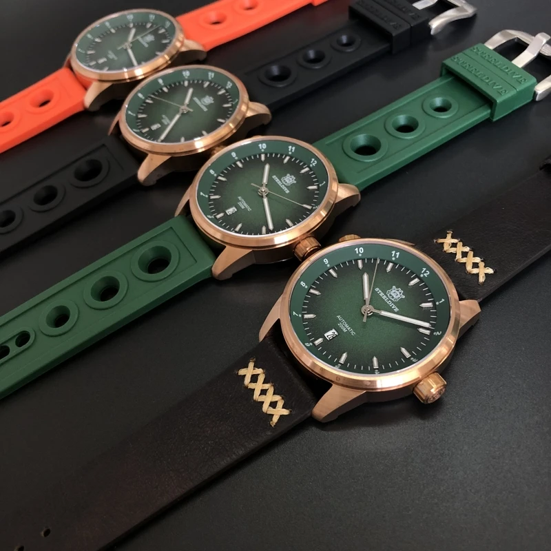 

STEELDIVE NH35 Mens Mechanical Watch 200m Waterproof Luminous Automatic Watches Bronze Men Diver Watch