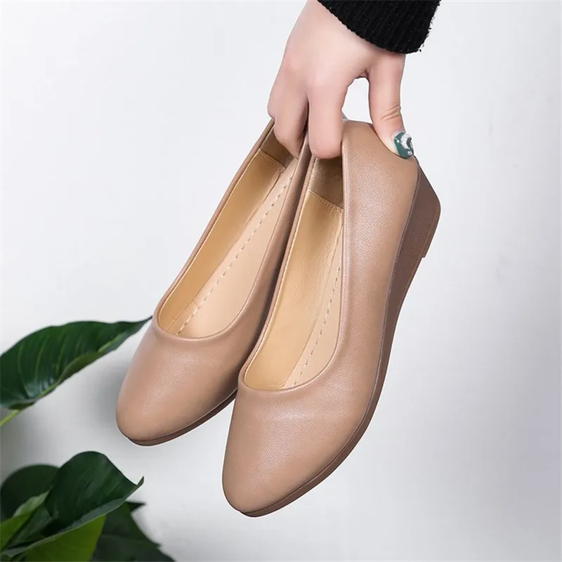 

2021 Woman Leather Flats Shoes Ladies Slip On Women's Loafers Female Moccasins Shoe Flexible Round Toe Nurse Heel Flats