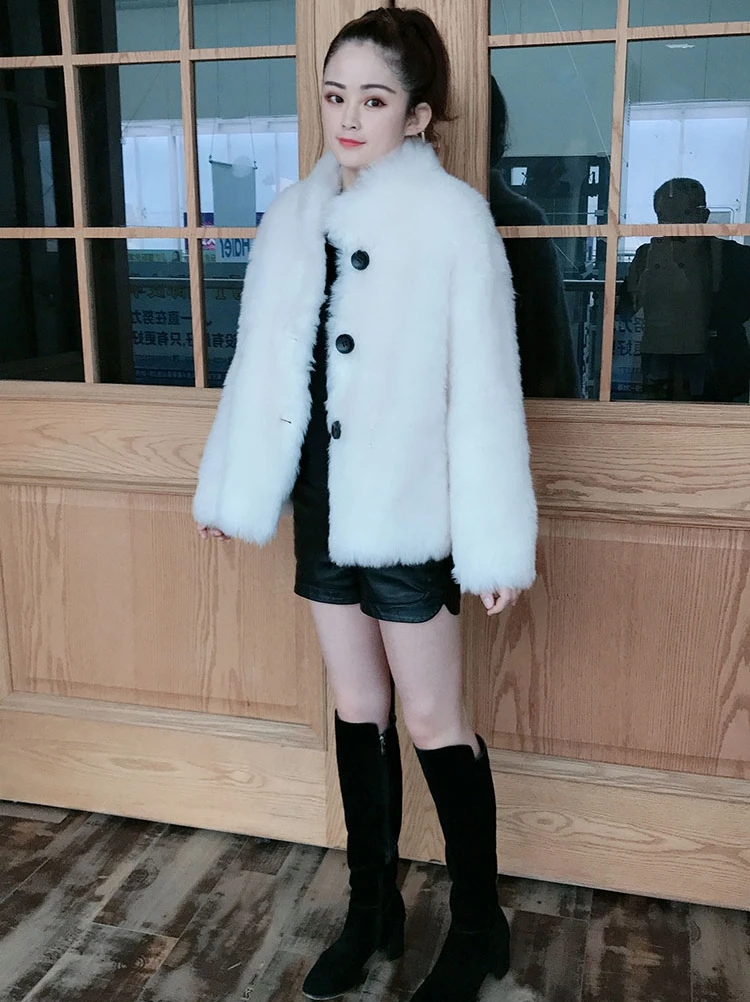 

Women 2021 Winter Fashion Solid Color Real Lamb Fur Coats Female Sheep Shearing Outwears Ladies Stand Collar Warm Jackets D705