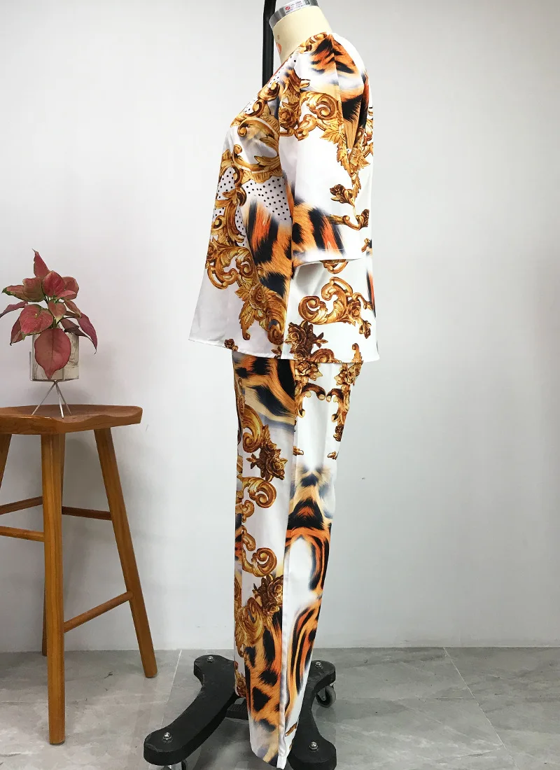 

African Clothes for Women 2021 Spring African Women Long Sleeve Printing Plus Size Two Pieces Sets Top and Pant African Suit
