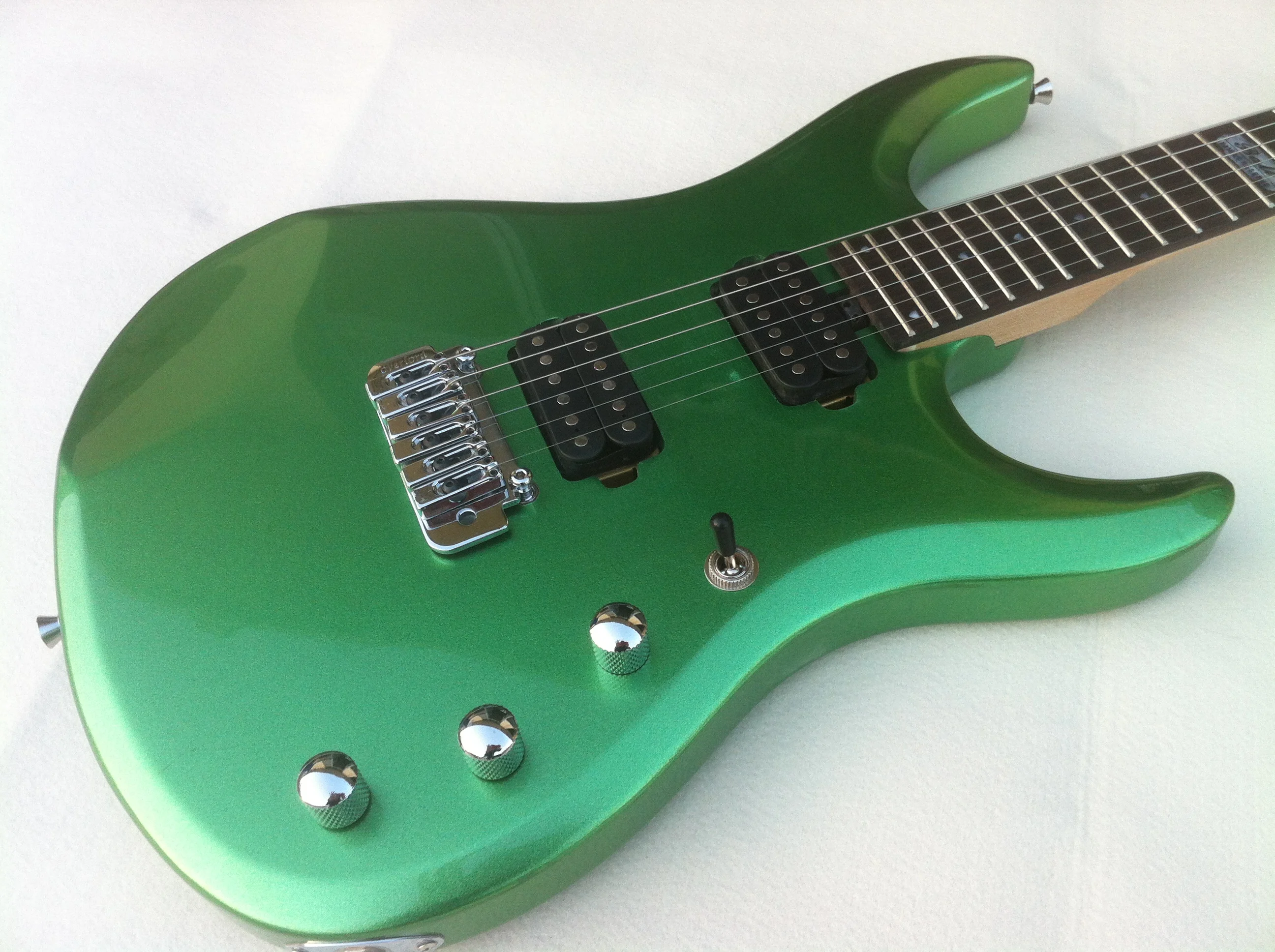 Металлический Зеленый Цвет HH звукосниматели гитара тремоло мост болт на