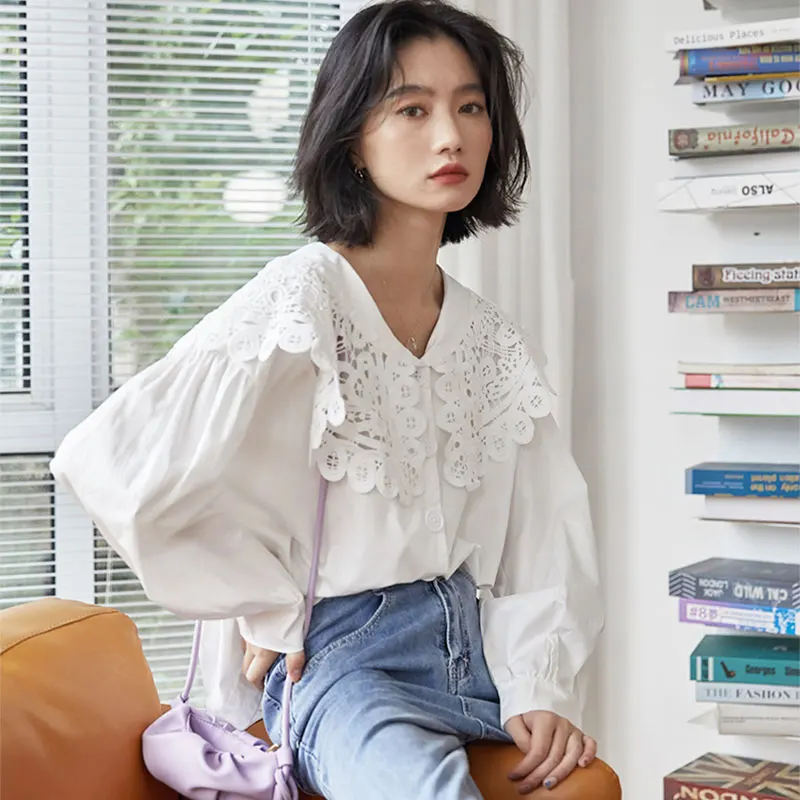 

New Arrival Spring Korea Fashion Preppy Style Women Long Sleeve Loose White Shirts Lace Peter Pan Collar Cute Sweet Blouse V195