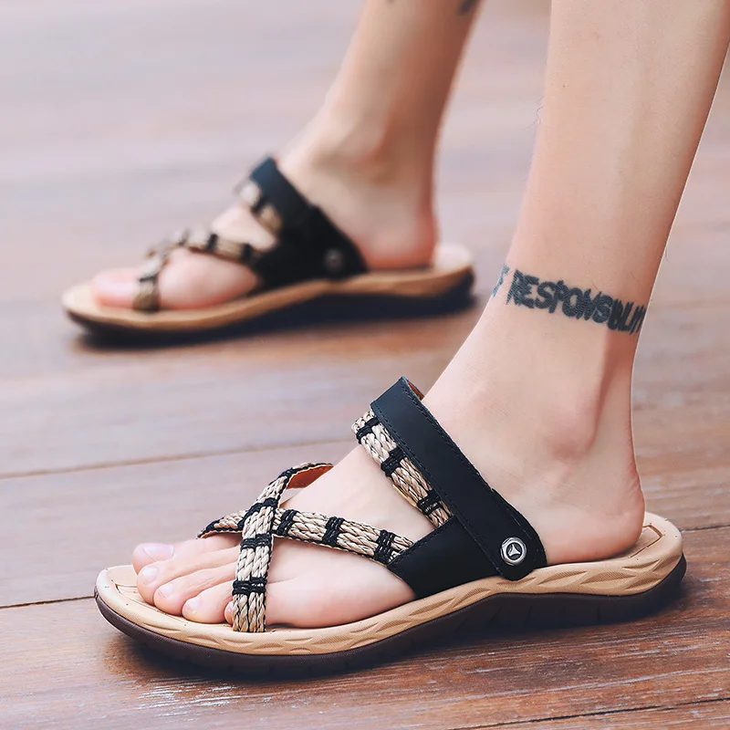 Mens Slippers Casual Men Soft Sandals Comfortable Men Summer Leather Sandals Men Roman Summer Outdoor Beach Sandals breathe