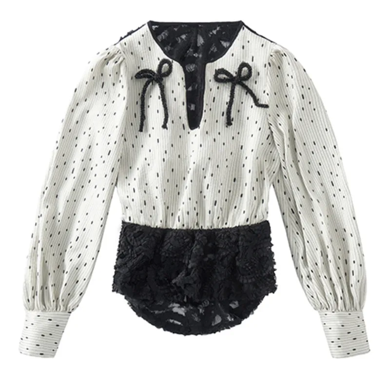 

LANMREM 2021 Spring New Contrast Lace With Lantern Sleeves With Bow Dot Pattern Slim White Top For Women Fashion Tide 2A3097