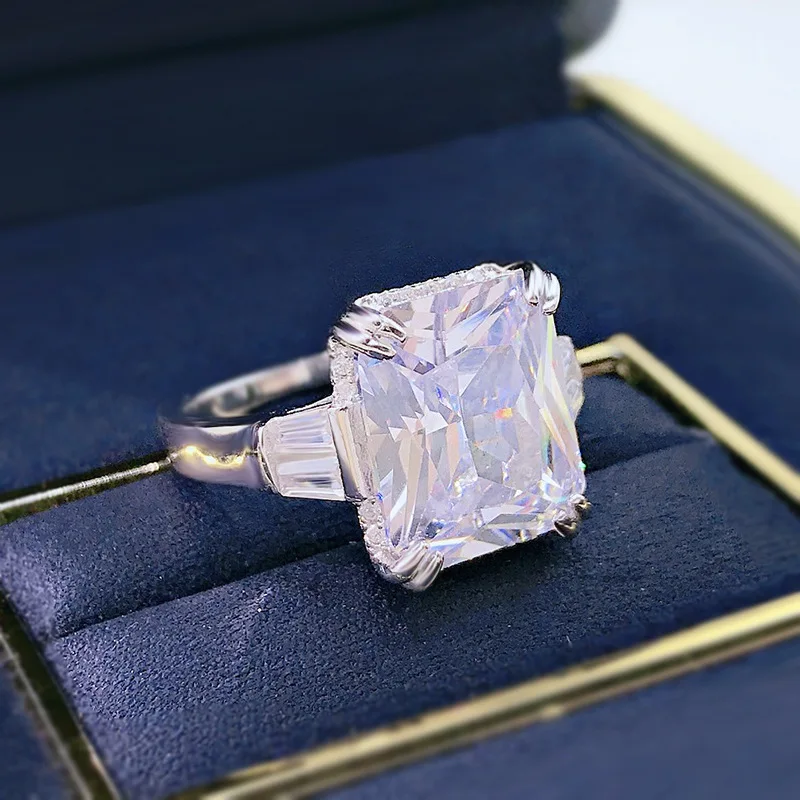 

Роскошное обручальное кольцо принцессы из 100% стерлингового серебра 925 пробы с драгоценным камнем с муассанитом 12*10 мм для свадьбы оптовая п...