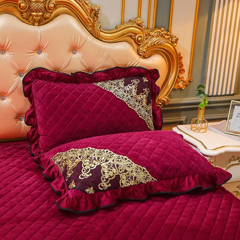 

Luxury Gold Lace Bedskirt Crystal Velvet Fleece Super Soft Quilting Bedclothes Mattress Cover Bedspread Pillowcase Home Textiles