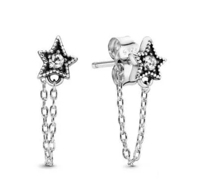 

Серьги из серебра 925 пробы в виде звёзд
