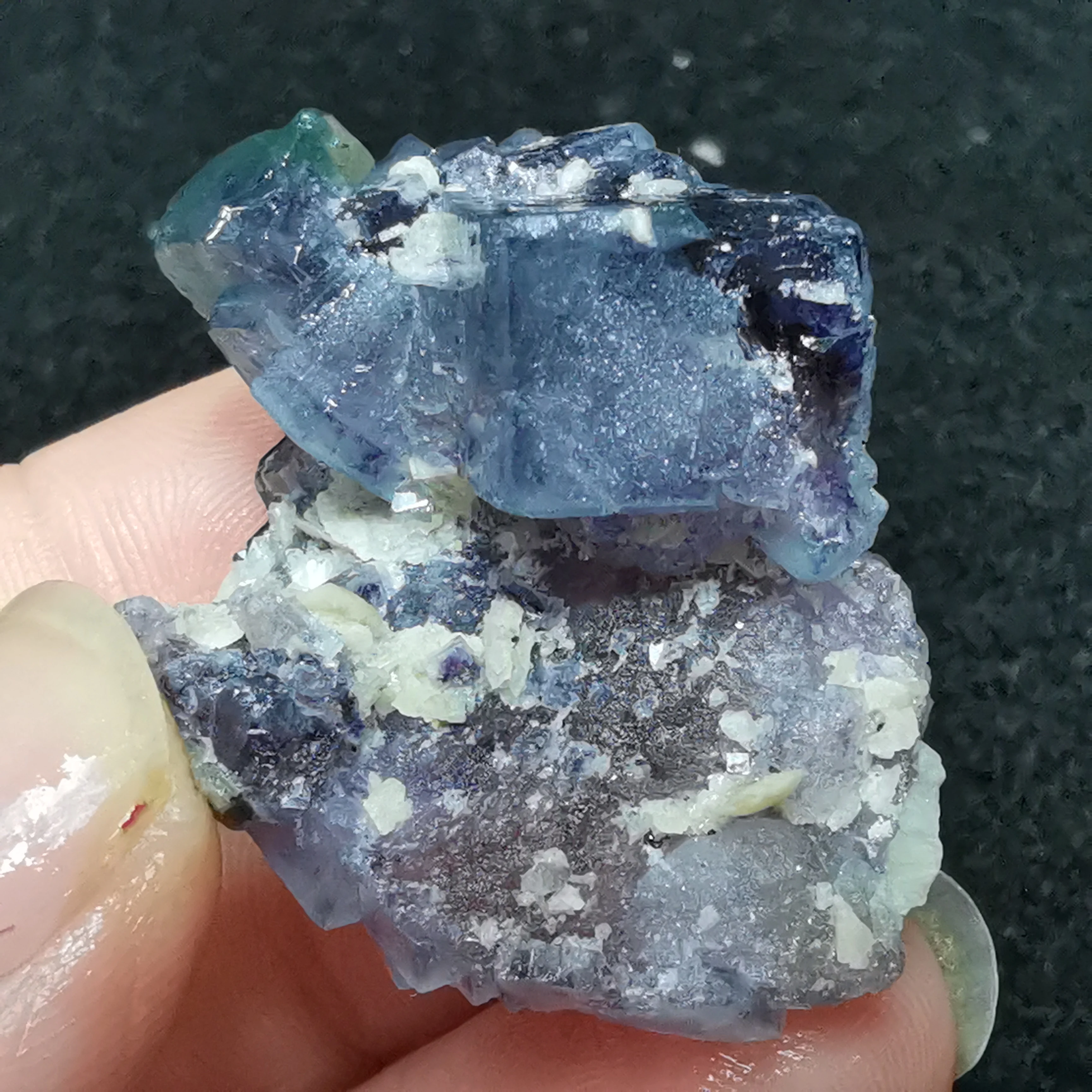

18.2gNatural rare purple fluorite mineral specimen healing energy teaching home decoration crystal quartz gem collection ornamen