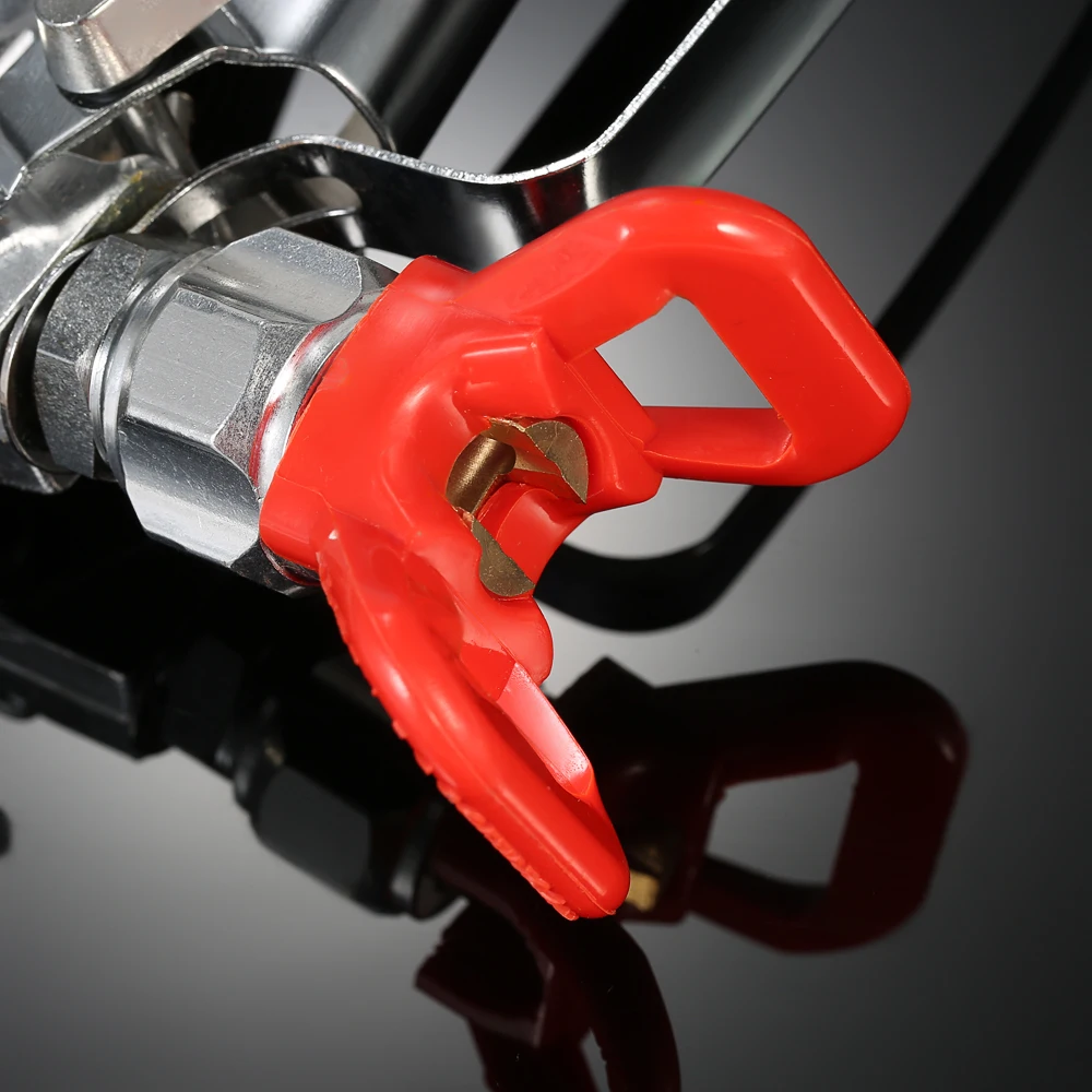 Пистолет распылитель краски безвоздушный с наконечником распылителя 517 и