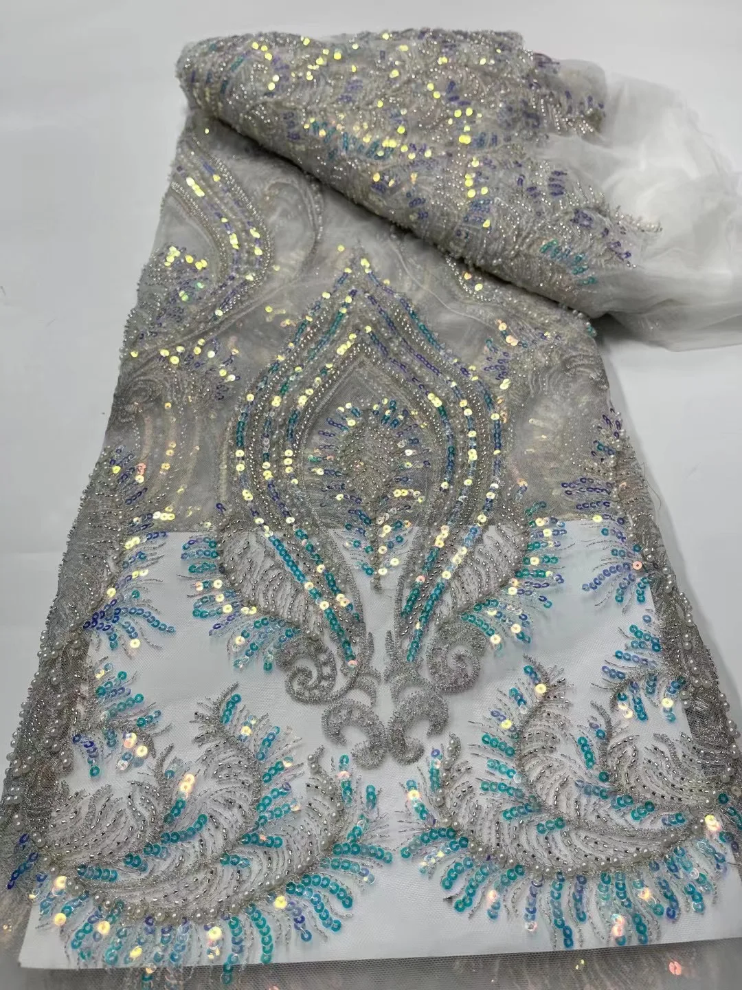 

2022 африканская популярная торговля тюль кружева высокого качества 3D вышивка бусины модная ручная работа Роскошные Блестки Свадебная выпус...