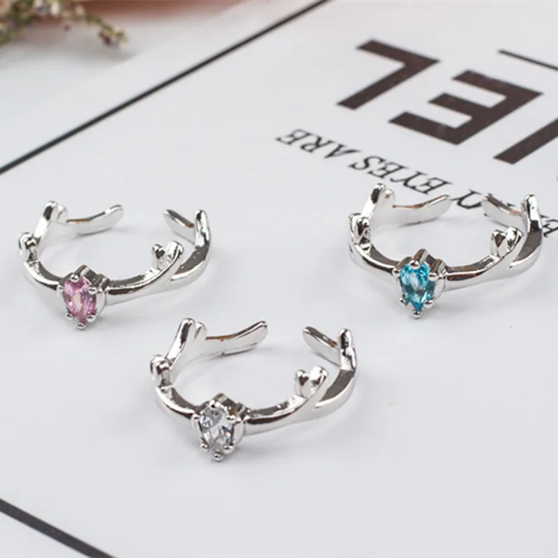 Женское кольцо с рогами простое модное открытым кольцом романтическое для