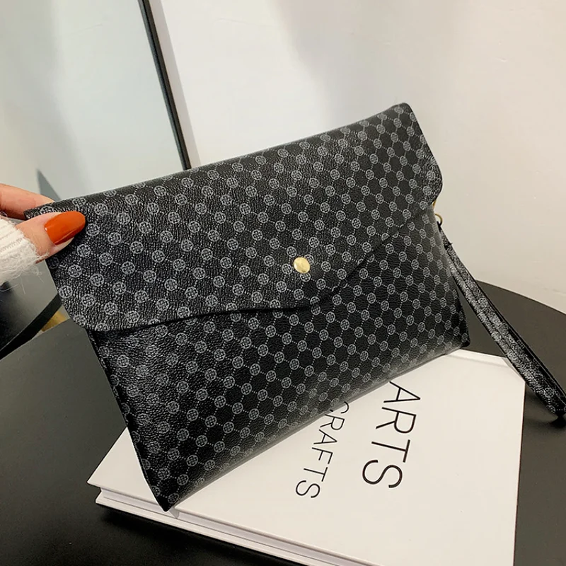 

2021 Autumn and Winter New Classic Presbyopia Women Pu Clutch Envelope Bag Fashion Design Brand Lady Handbag Purses Clutch Bag