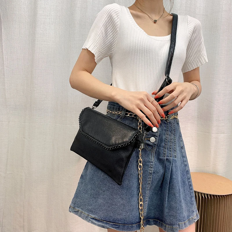 

DAEYOTEN 2021 Summer New Ladies Shoulder Bag Soft Pu Leather Women Handbags Retro Mobile Phone Bag Punk Chain Coin Purse ZM1165