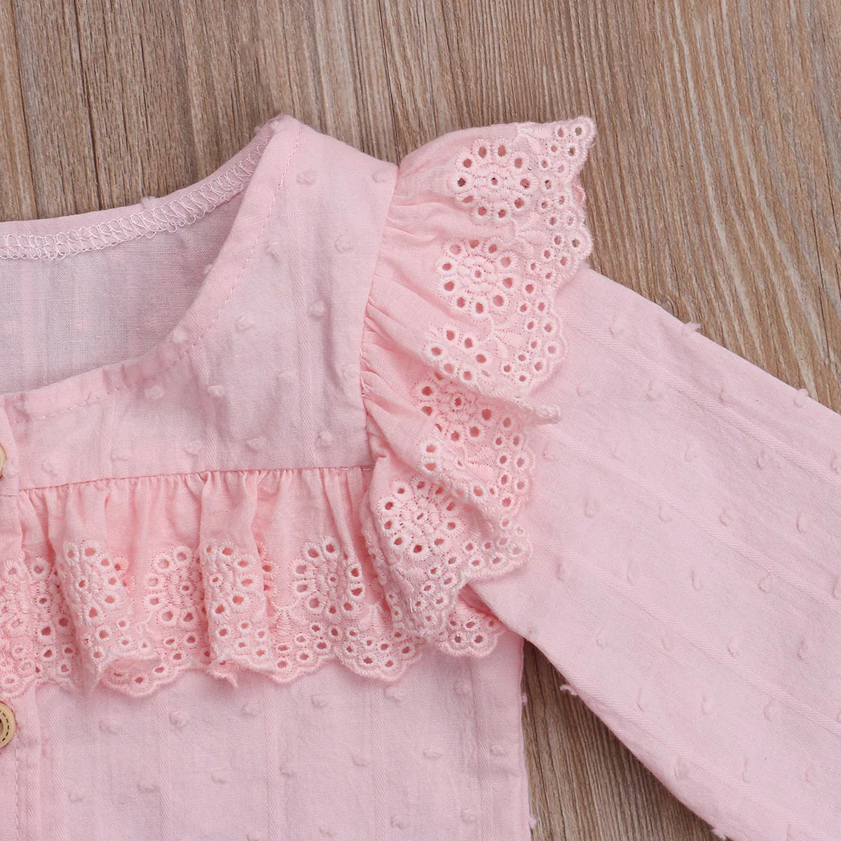 

2020 Summer 3 Pieces Baby Girls Clothing Set Solid Color Ruffle O-neck Long Sleeve Single-breasted Top + Shorts + Headband 0-24M