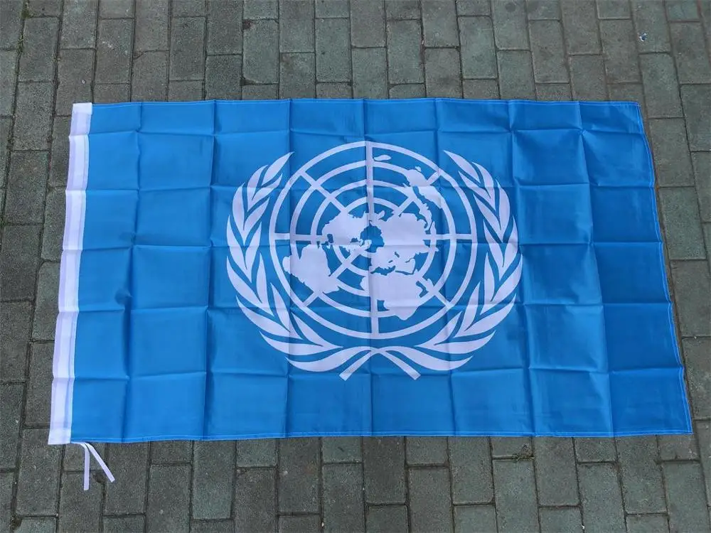 Флаг Организации Объединенных Наций 90 * 150 см ручной махающий флаг с национальностью всех стран на столе.