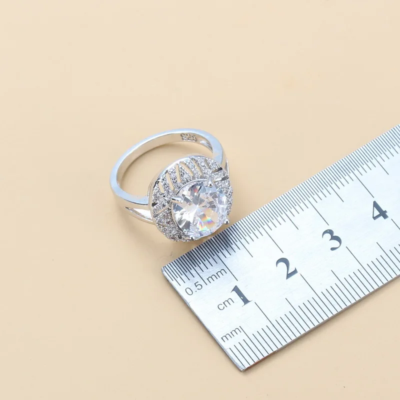 Комплект из колье и серёг с фианитом | Украшения аксессуары