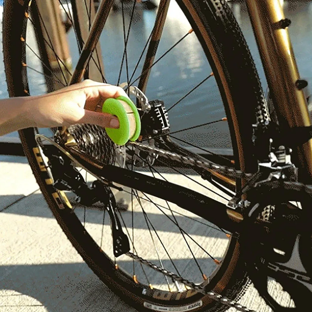Bicycle Roller Chain Oiler Lubricating Cycling Gear Cleaner Lubricant W/magnet Repair Tools Bike Accessorie |