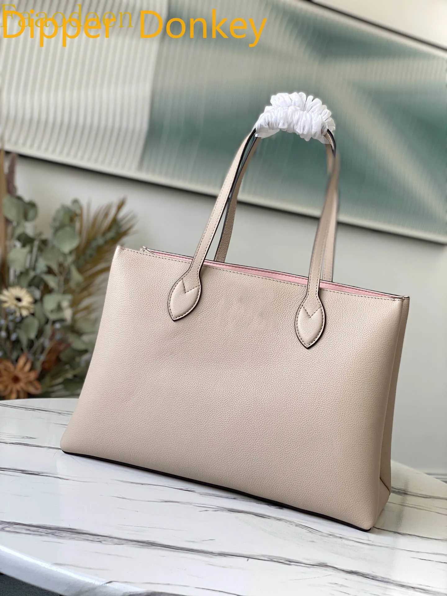 

2021 ladies luxury casual fashion cosmetic bag handbag