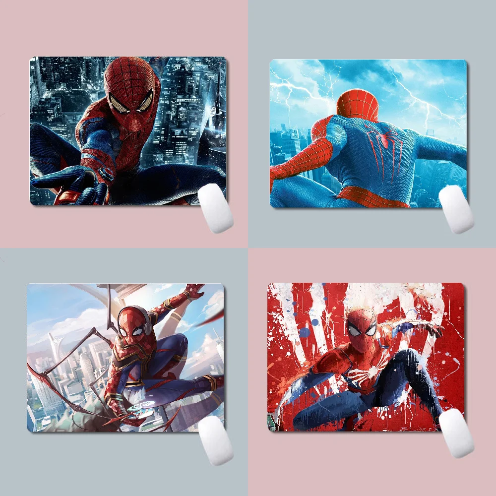 

Spider Super Hero Man Gaming Mouse Pad PC Mousepad Game Pad Cartoon Rubber Mouse Pad Office Keyboard Pad