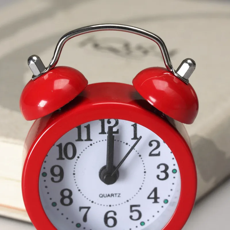 Лучший миниатюрный будильник настольные часы с функцией подметания и