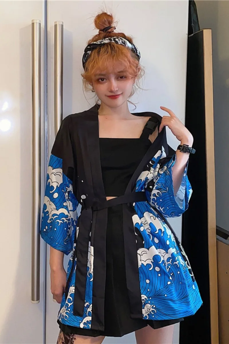 

Kimono Women Japanese Yukata Summer Loose Traditional Samurai Kimono Cardigan Sunscreen Thin Fashion Harajuku Streetwear Kimono