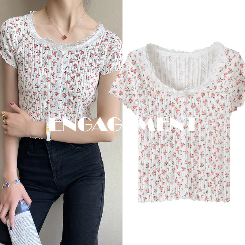 

Tops & Tees