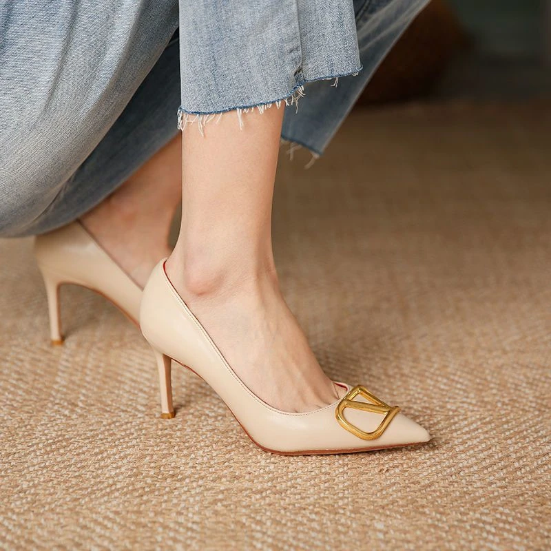 

Women's Shoes