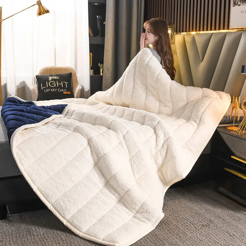 

Thick Imitation Lamb Wool Blanket Winter Double-sided Three-layer Quilted Blanket Skin-friendly Cozy Warm Bed Cover Blanket