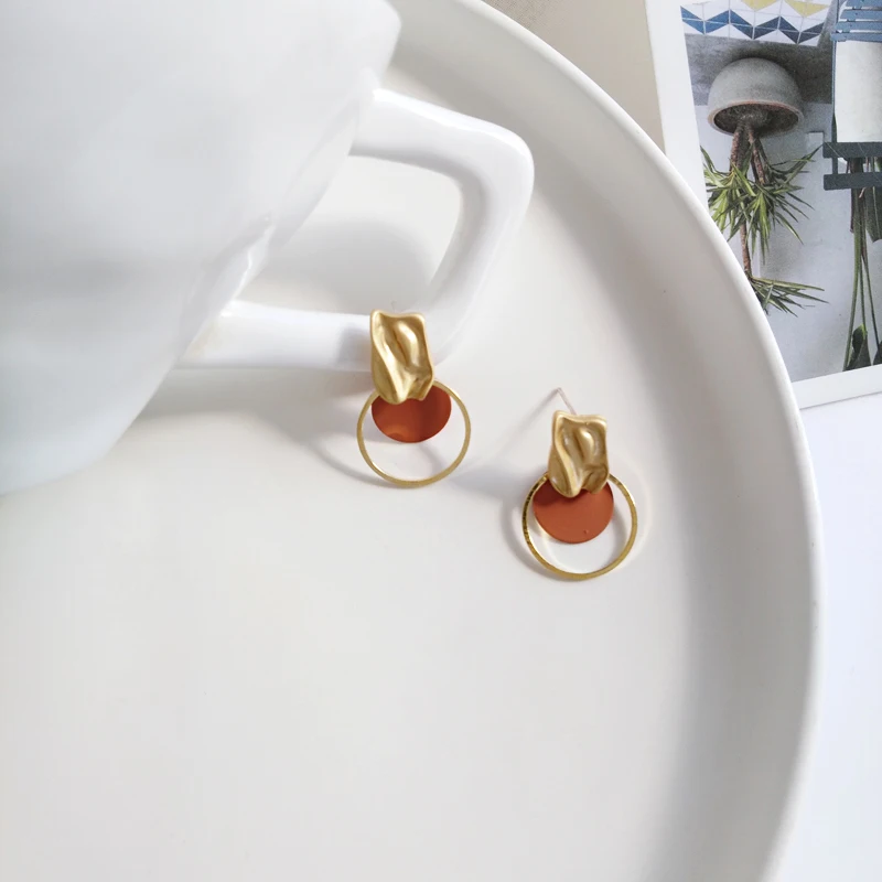 Женские серьги гвоздики с металлическим кольцом Необычные геометрические