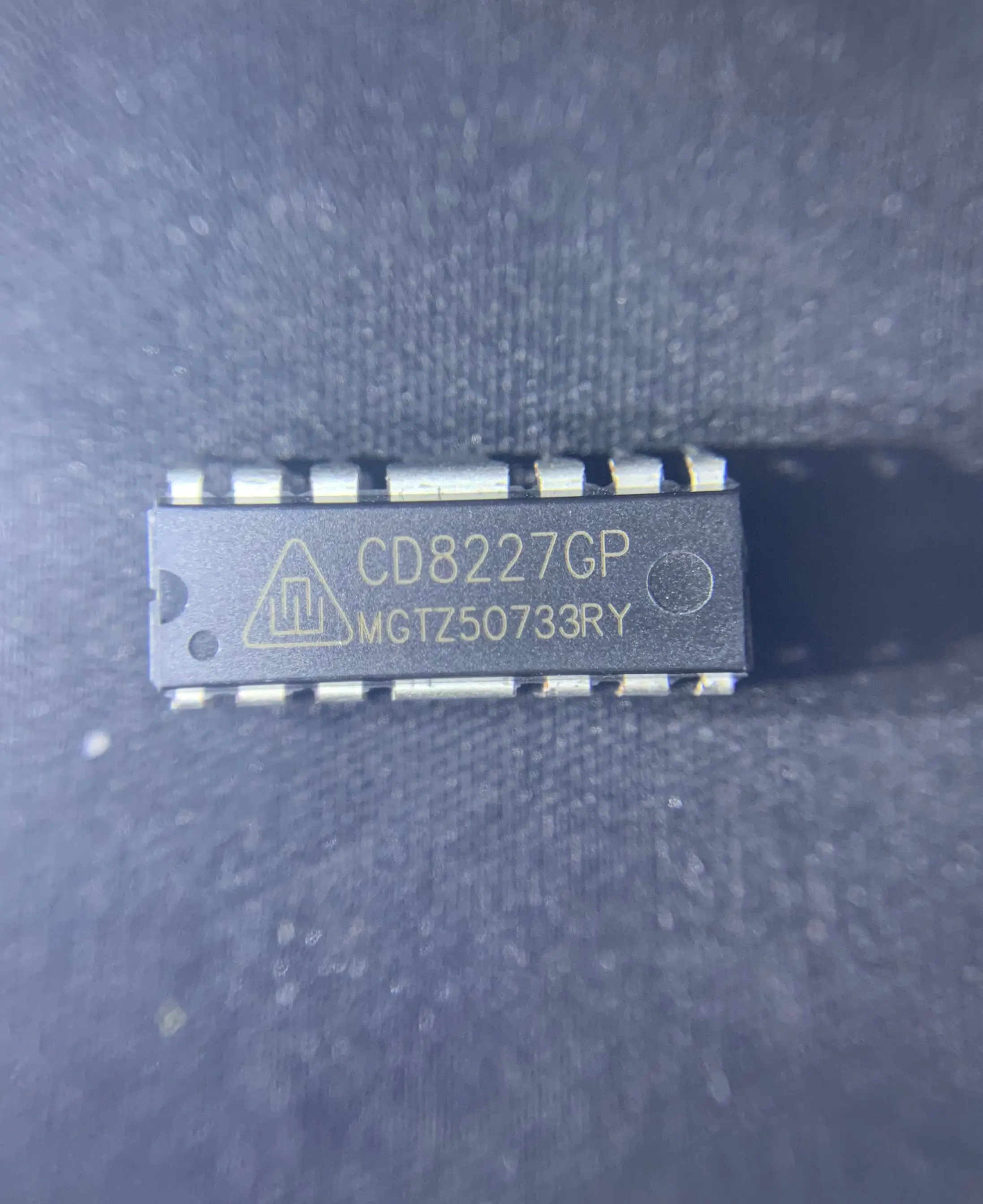 10 шт./лот CD8227GP CD8227 HDIP12 100% новый оригинальный Бесплатная доставка