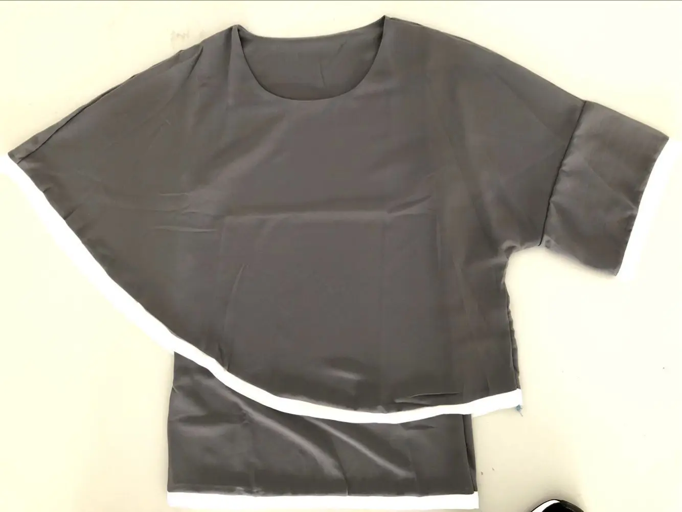 

5XL Plus Size 2020 Summer New Women Fashion Short Sleeve Loose Irregular Tops Blouse Solid Casual Chiffon Shirts Blouses