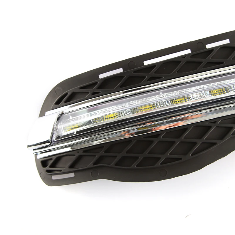 

2pcs Left Right Daytime Running Lights For Mercedes-Benz C-Class w204 180 200 250 260 300 2008-2010Fashion Edition