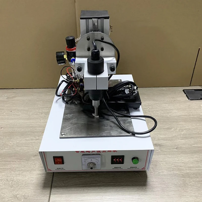 Ультразвуковой точечный сварочный аппарат 35 к 1200 Вт Настольная мини-сварочная