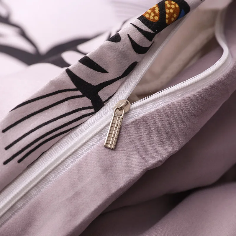 Комплект постельного белья из трех предметов с изображением белого тигра и