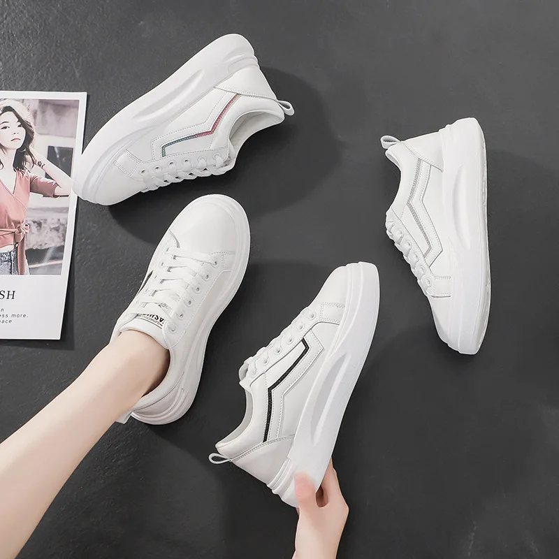 Повседневная обувь женские кроссовки коллекция 2019 года модные стразы белые на