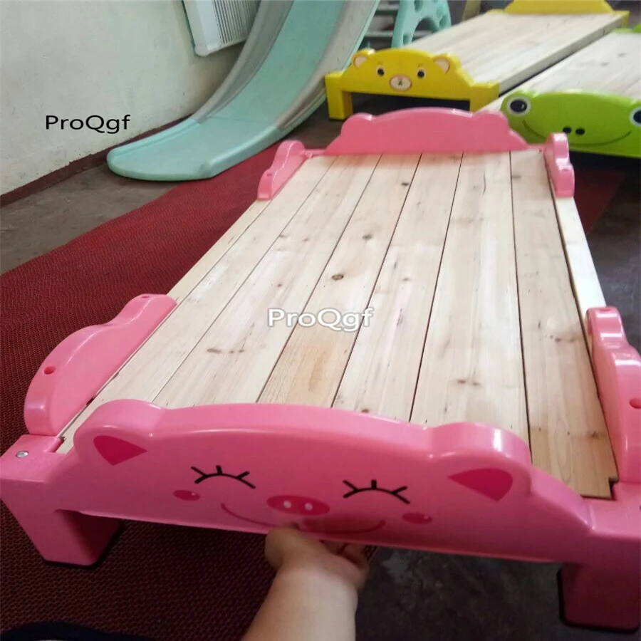 ProQgf 1Pcs A Set Children nursery school pink green yellow Bed only bed price - Цвет: 1