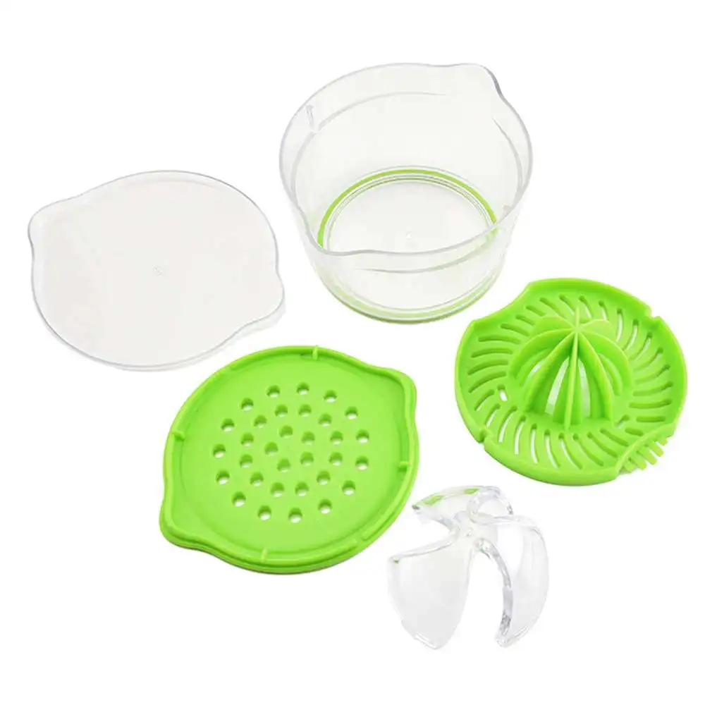 

Kitchen,Dining & Bar