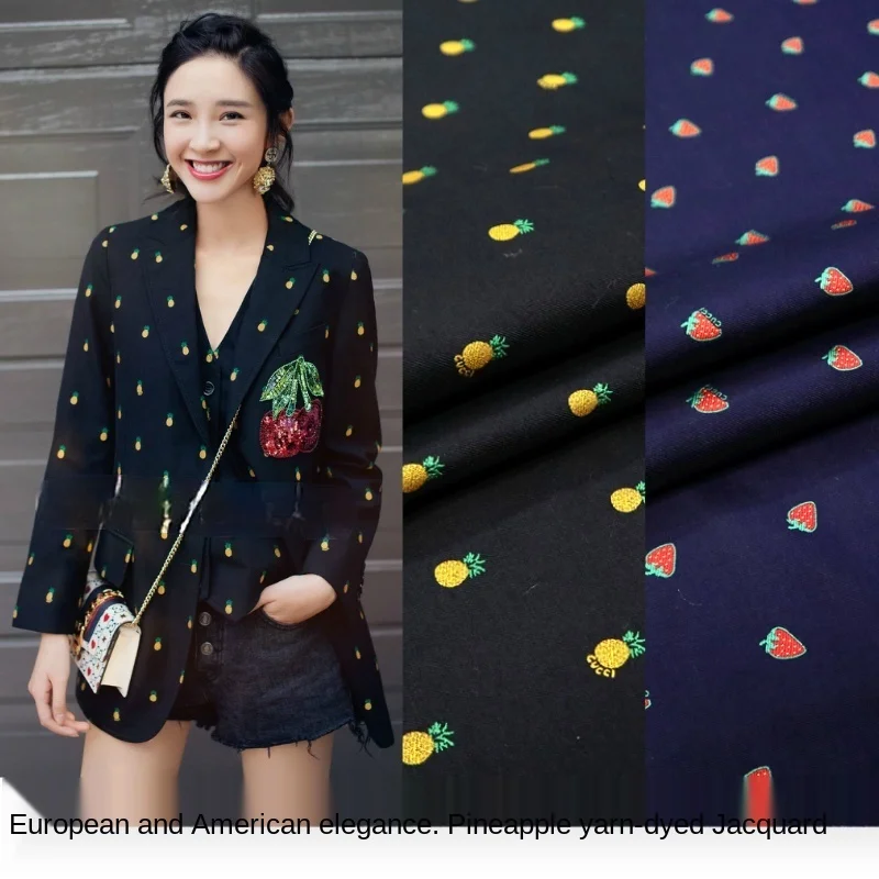 

Elegant three-dimensional pineapple and strawberry yarn-dyed jacquard fabric, sewing fabric factory shop is not out of stock