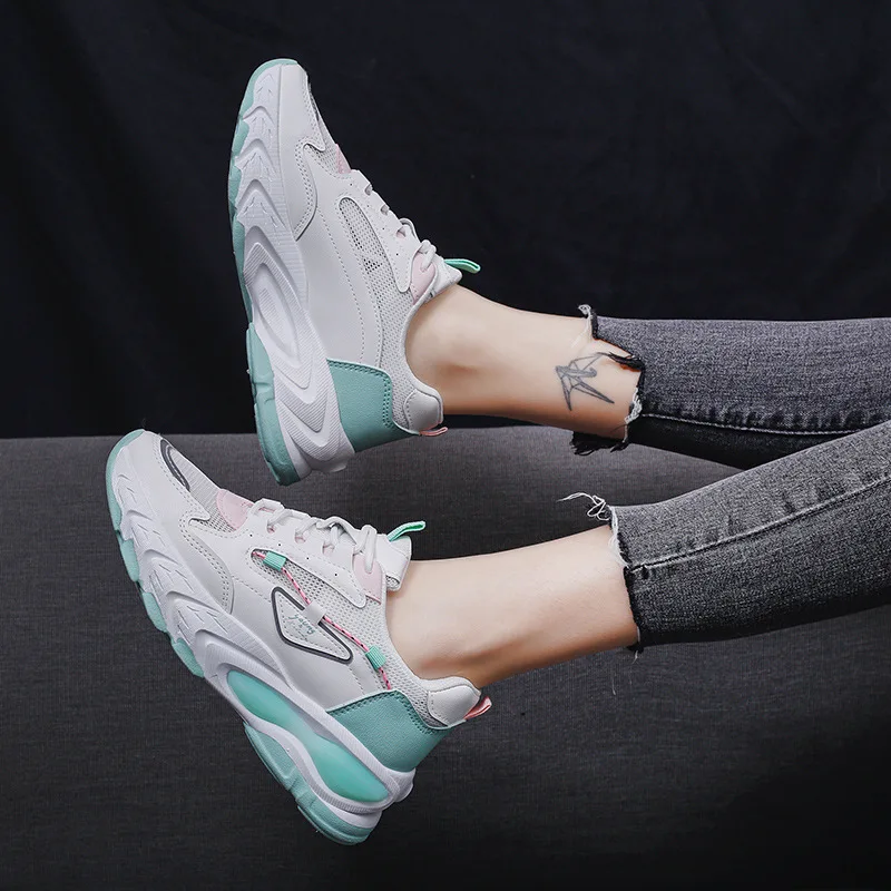 

New Lace-Up Korean Sports Shoes Women All-match Breathable Student White Shoes Women Retro Trend Ins Daddy Shoes Sneakers Women