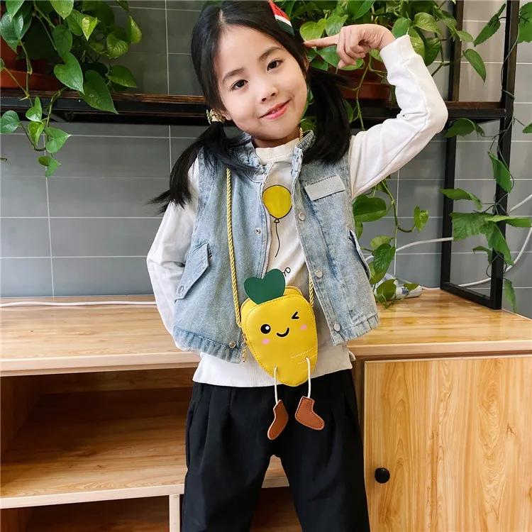 Cute Little Shoulder Bags for Children Cartoon Carrot Baby Girls Mini Messenger Bag Lovely Boys Kids Small Handbags Coin Purse