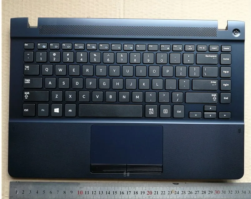 

Совершенно новый и оригинальный чехол с клавиатурой C для Samsung 370R4E 450R4V 470R4E 455R4J 450R4Q 455R4J 450R4E