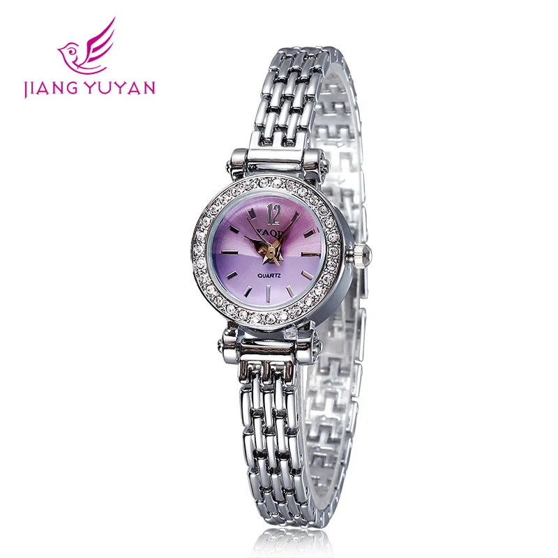 

2020 New Fashion Ladies Crystal Rhinestone Bracelet Watch Luxury Fashion Personality Quartz Ladies Simple Watch Relogio Feminino