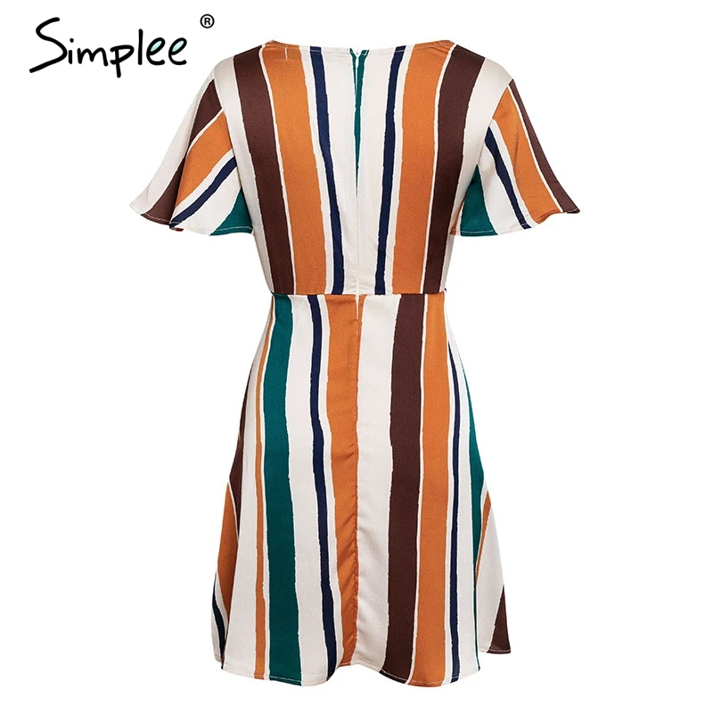 Женское платье в радужную полоску Simplee летнее с глубоким вырезом и коротким