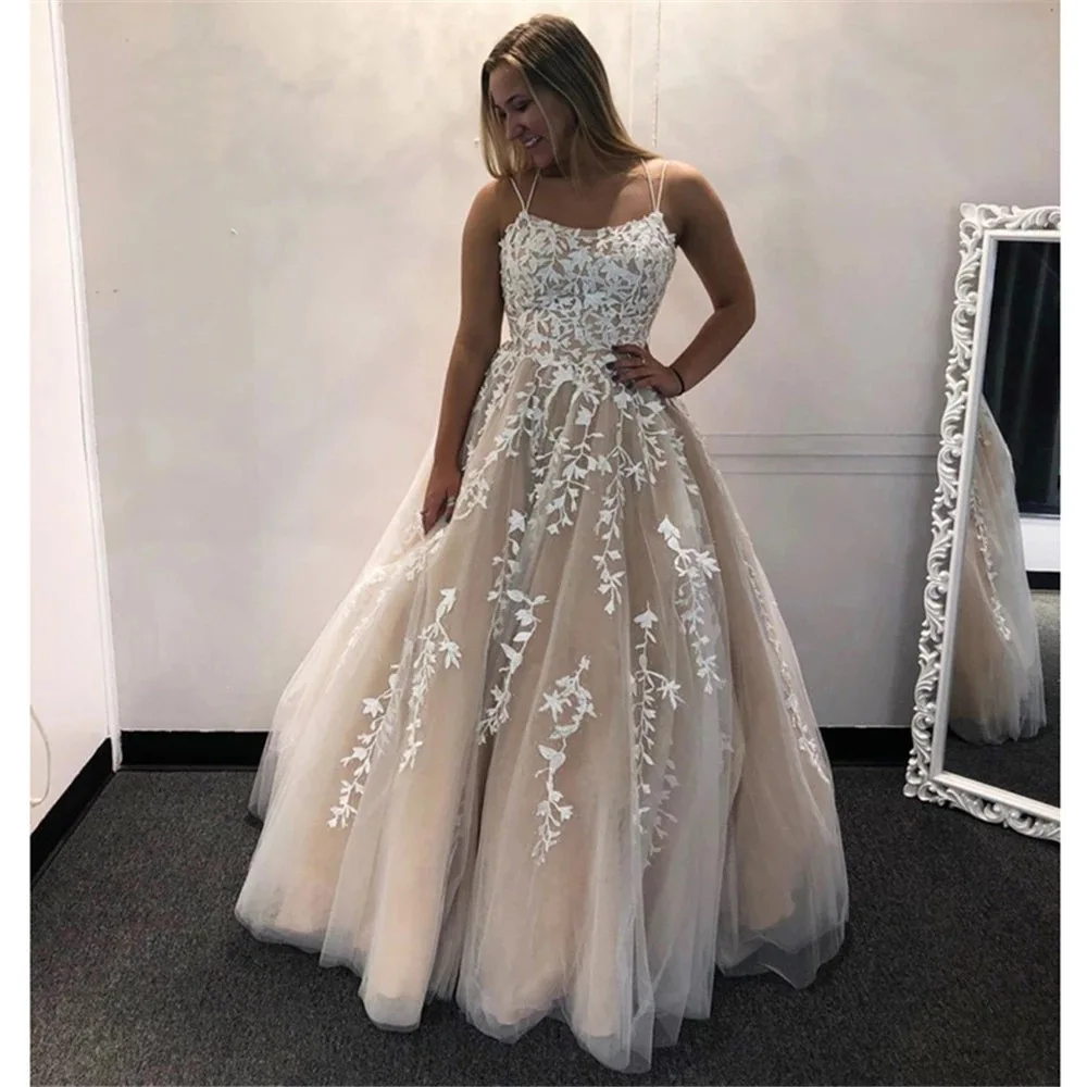 

Light Wedding Dresses Elegant Backlessvestido De Noiva Spaghetti Straps Ball Gown Robe De Mariee Beach Wedding Dress Plus Size