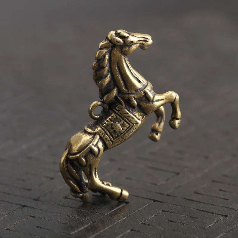 Running Horse Медная Беговая лошадь миниатюрные фигурки маленькие настольные украшения Ретро латунные Животные украшения для дома металлические подвески для ключей - Цвет: Running Horse